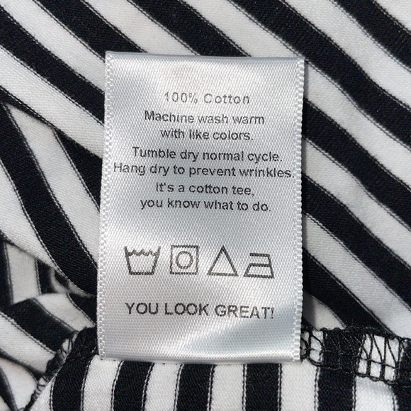 NWT.  Women’s size Medium Stripe black & white t-shirt. - Picture 5 of 6